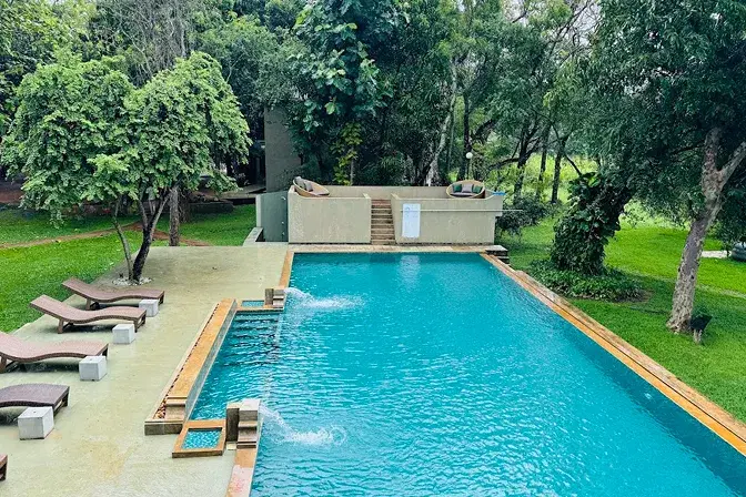 Ehalagala Lake Resort